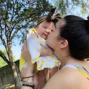 Meet your Posher, Micaela